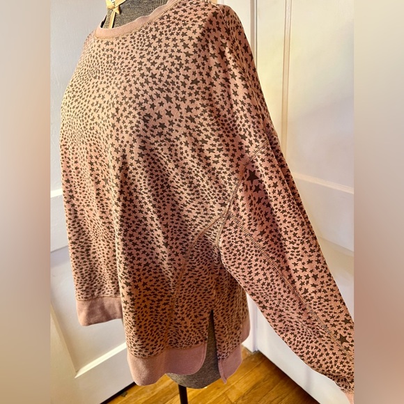 🌟 Z Supply Buckle Star Print Oversized Sweatshirt - Picture 7 of 10